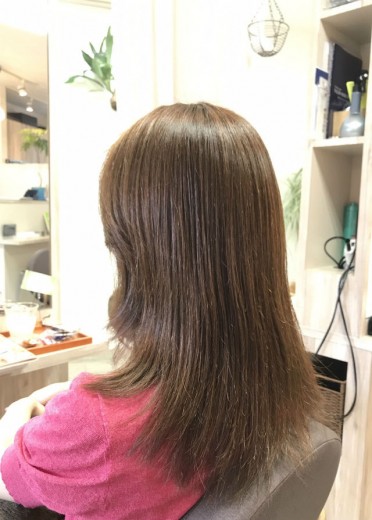 つやつやなアッシュカラーさん 施術後
